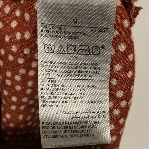 Old Navy Red Blouse with White Polka Dots, Size M - Picture 4 of 4